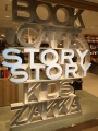 150425 STORY STORY 入り口