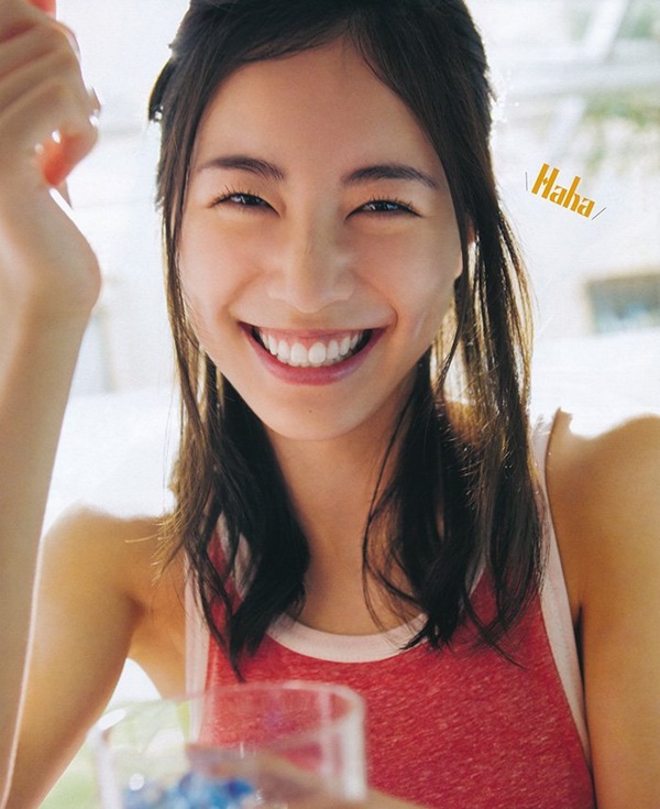 【松井珠理奈(SKE48・AKB48)】ブラからのハミ乳